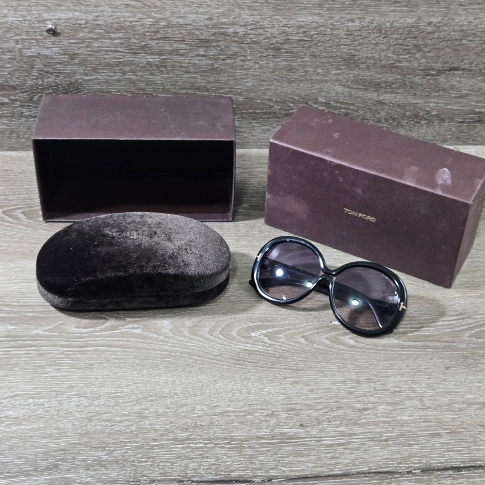 Tom Ford Gisella TF388 01B Sunglasses Womens 58-15 Purple‎ Gradient Box Case